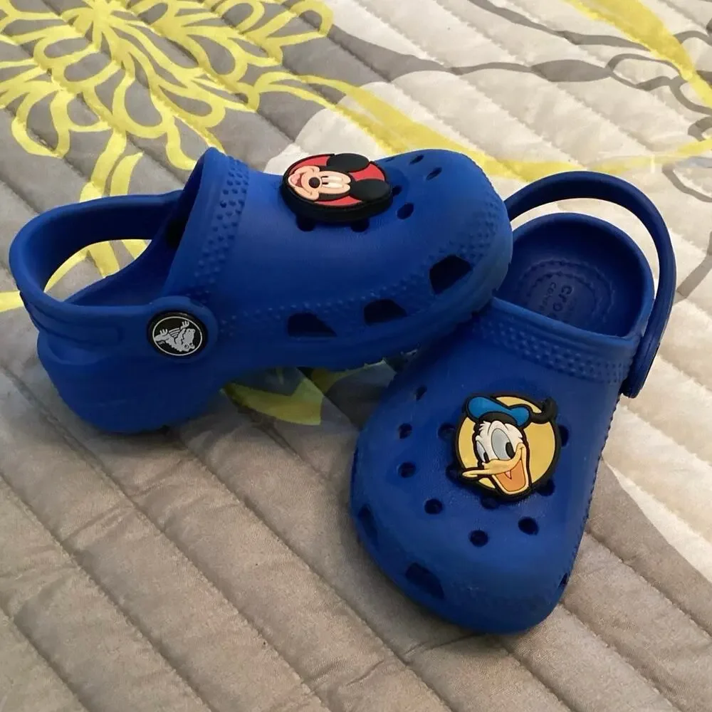 Classic Blue Crocs Clogs Disney Mickey and Donald Jibbitz shoe charms Sz 6